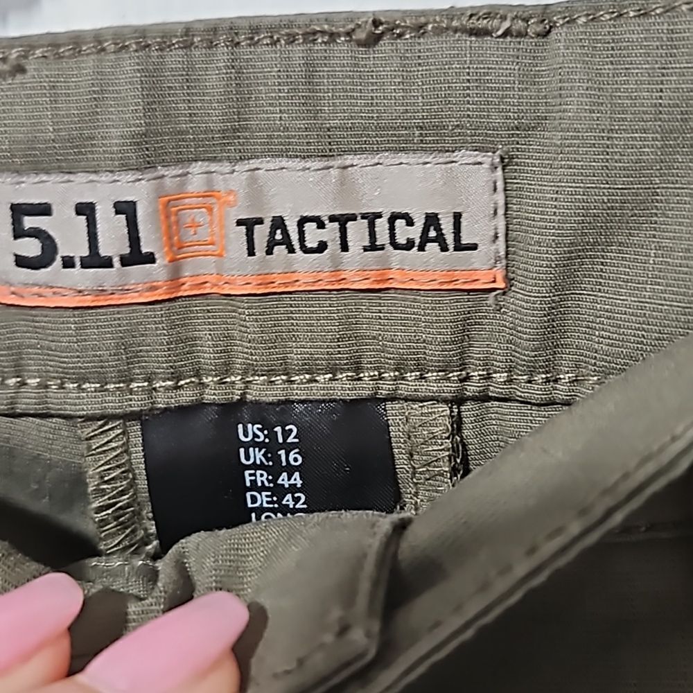 5.11 Tactical Size 12L - Picture 3 of 4